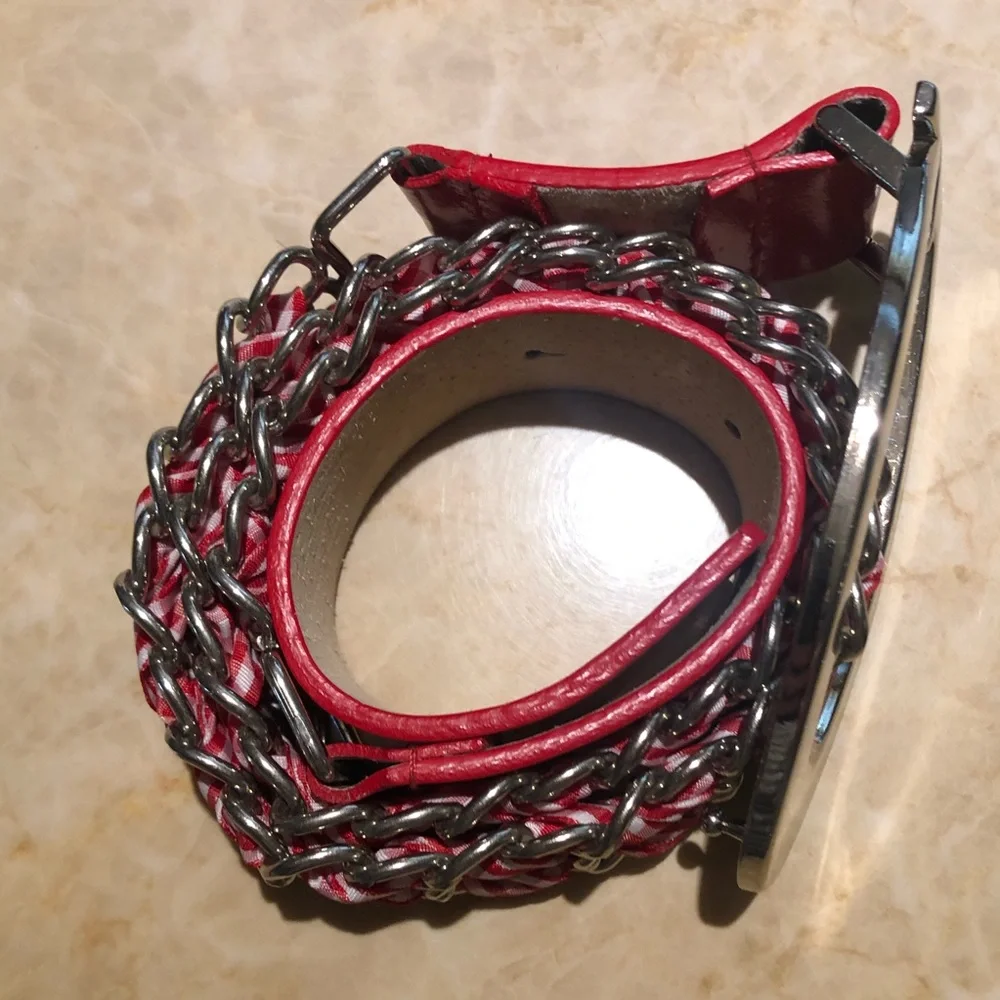 Guess “G” Chain Belt